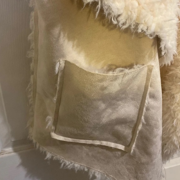 NWT Gorgeous Faux Fur Vest Size 1X - Picture 4 of 7